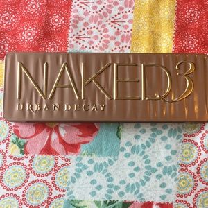 Urban decay Naked 3